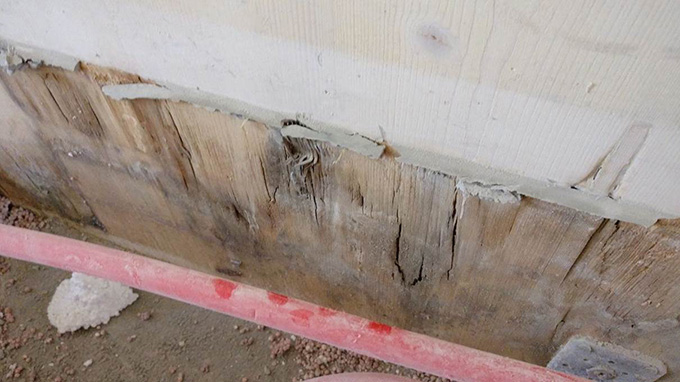 Bauschaden Neubau OHNE WETBelt&reg; Feuchteschutz