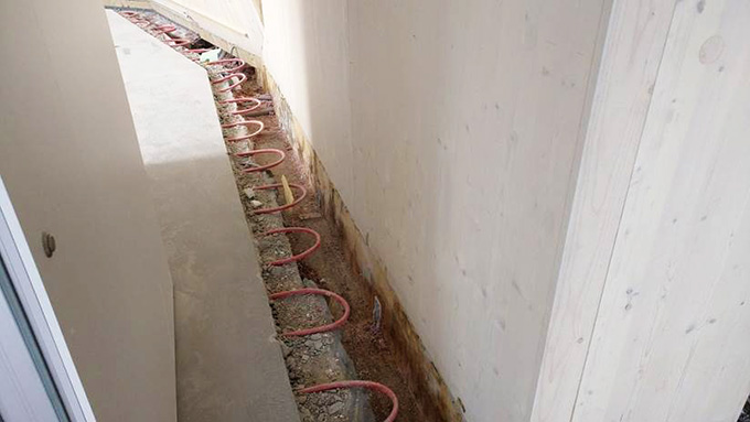 Bauschaden Neubau OHNE WETBelt&reg; Feuchteschutz